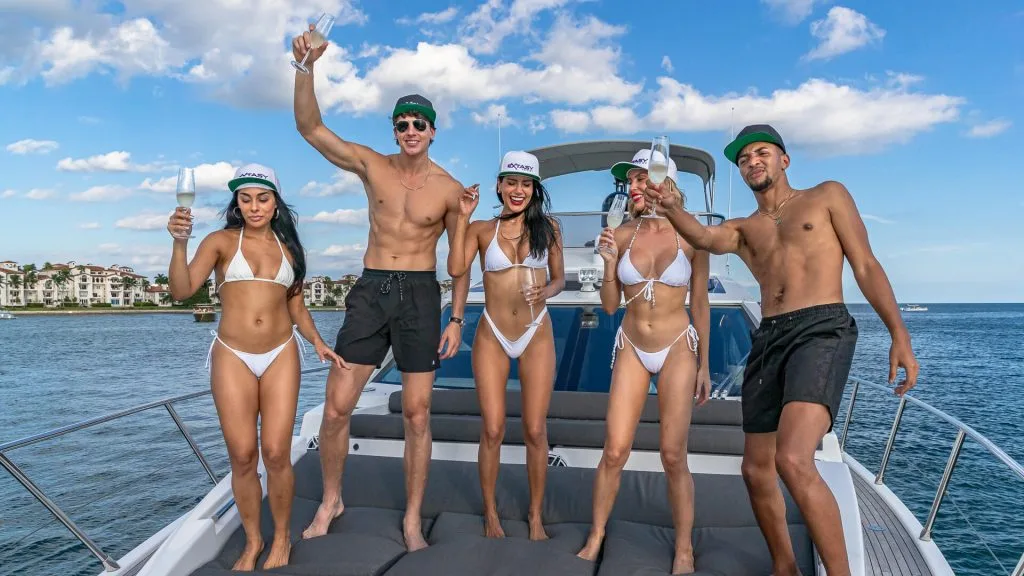 Miami Boat Party Checklist | What to Bring, Wear & Expect